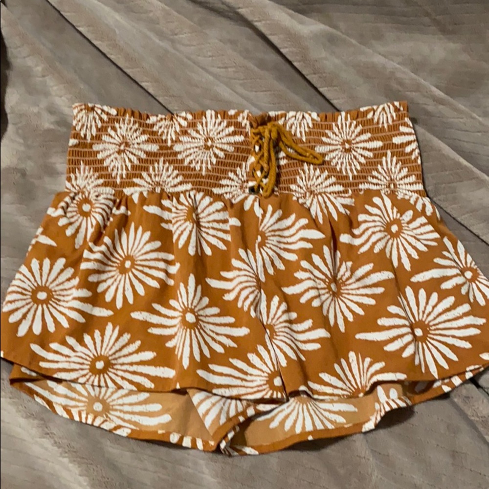 Fabric shorts